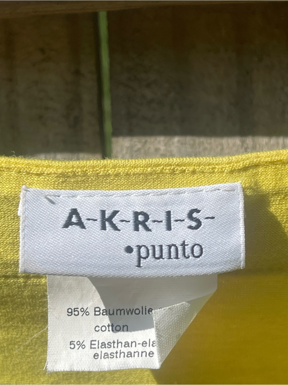 Akris Punto Bright Lime V-Neck Sleeveless Tank Sz 10 - Picture 5 of 9